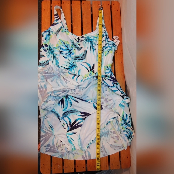 Sonnet Shores Skirted Tropical Blue/Green One-Piece Full Coverage Size 22W NWT - Picture 11 of 11